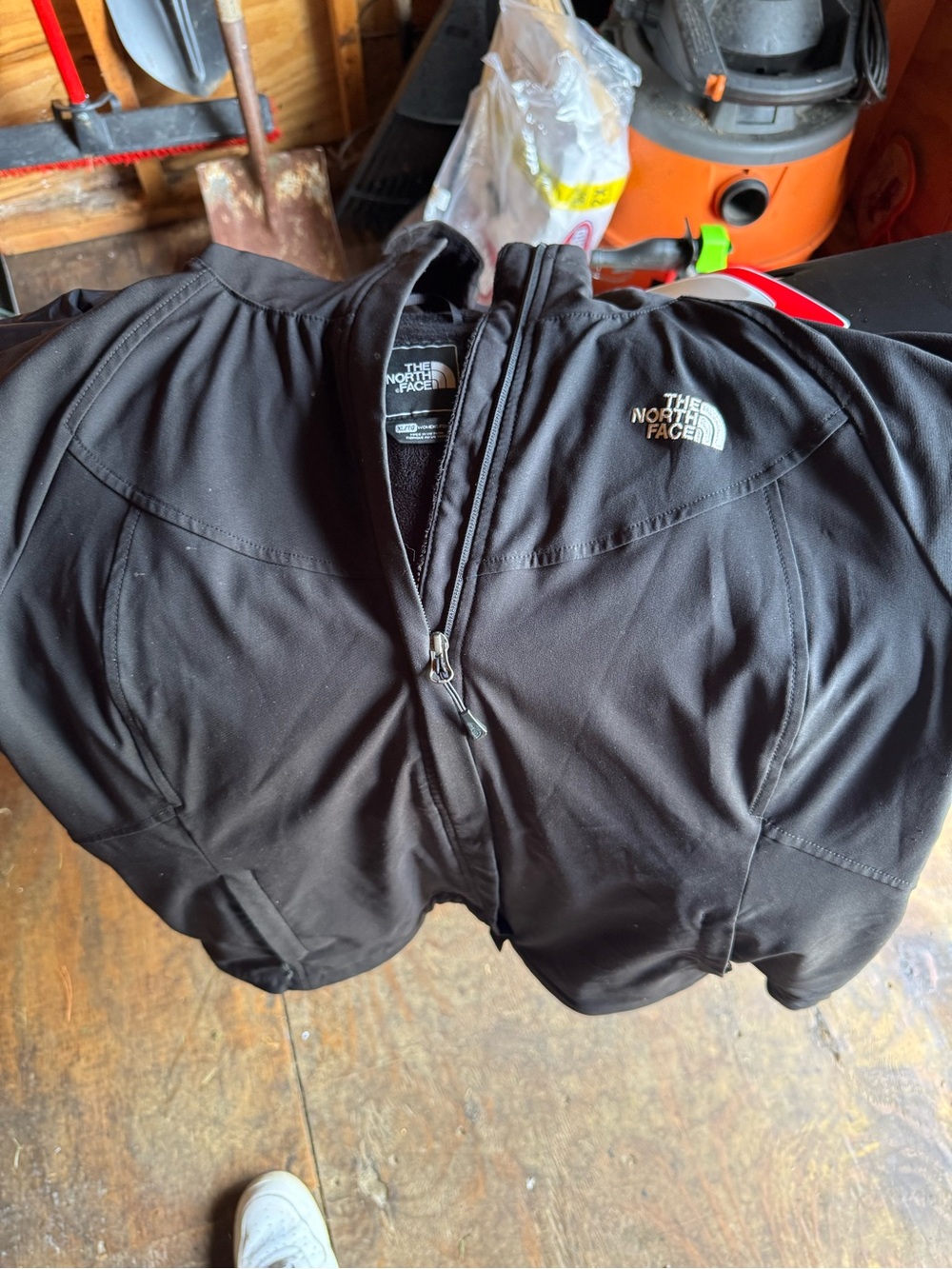 The North Face Black Women’s Fleece Jacket with Logo Patch
